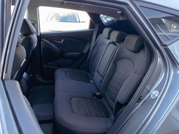 2014 Hyundai ix35 I Рестайлинг, серый, 1255000 рублей - вид 18
