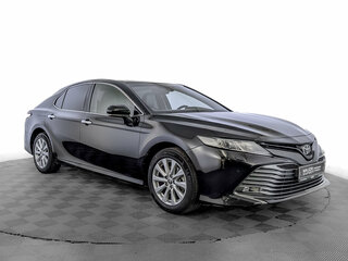 2020 Toyota Camry VIII (XV70), чёрный, 2790000 рублей, вид 3