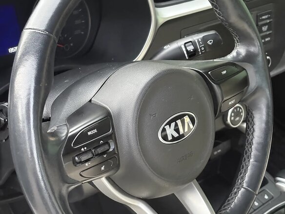 2021 Kia Rio IV Рестайлинг, белый - вид 12