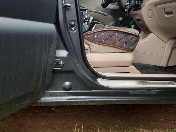 2004 Kia Sportage II, чёрный, 800000 рублей - вид 9