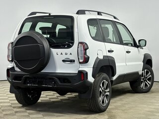 2026 Lada (ВАЗ) Niva Travel I Рестайлинг, белый, 1712000 рублей, вид 5