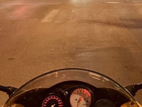 1998 Honda VTR 1000, жёлтый, 330000 рублей, вид 3