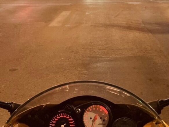 1998 Honda VTR 1000, жёлтый, 330000 рублей - вид 2