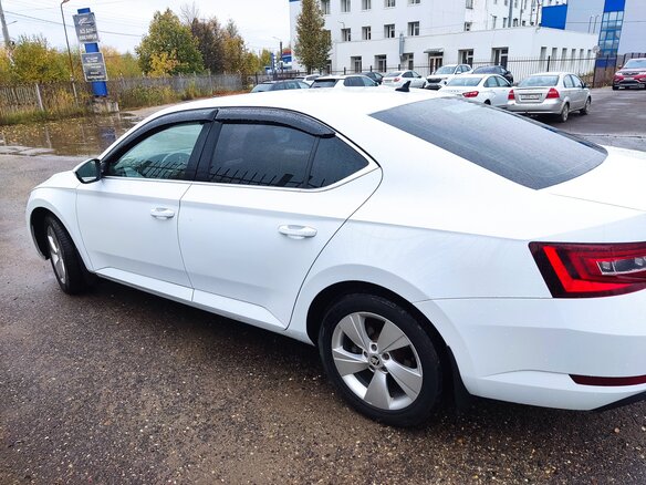 2016 Skoda Superb ACT III, белый - вид 3