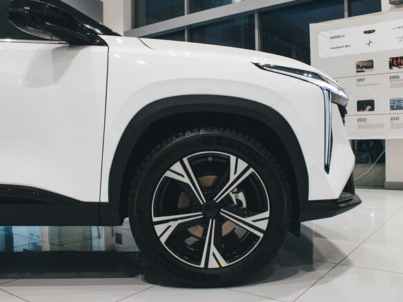 2026 Geely Cityray, белый, 3344990 рублей - вид 9