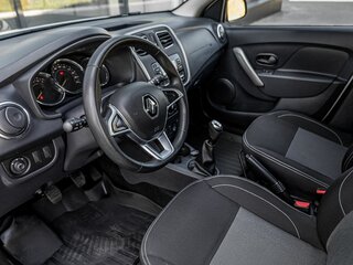 2020 Renault Sandero Stepway II Рестайлинг, белый, 1179555 рублей, вид 5