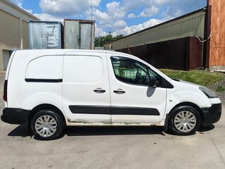 2013 Citroen Berlingo II Рестайлинг, белый, 560000 рублей, вид 4