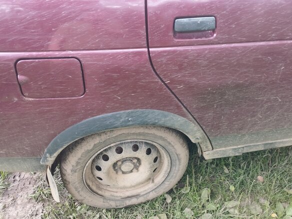 2004 Lada (ВАЗ) 2112, пурпурный, 110000 рублей - вид 7