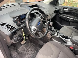 2015 Ford Kuga II, белый, 1500000 рублей, вид 4