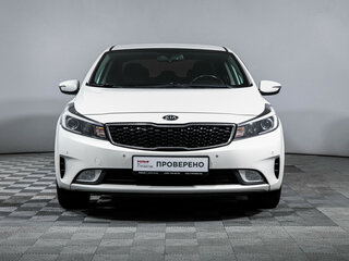 2019 Kia Cerato III Рестайлинг (Classic), белый, 1420000 рублей, вид 2