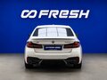 2020 BMW 5 серии 530e xDrive VII (G30/G31/G38) Рестайлинг, белый, 3249077 рублей - вид 3