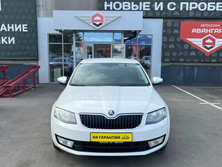 2016 Skoda Octavia III (A7), белый, 1300000 рублей, вид 2