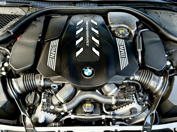2021 BMW 8 серии M850i xDrive II (G14/G15/G16), чёрный, 8000000 рублей - вид 38