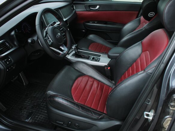 2018 Kia Optima IV Рестайлинг, серый, 1975000 рублей - вид 12