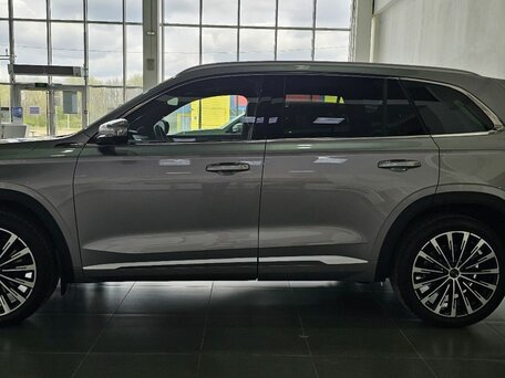 2026 Geely Monjaro I, серебристый, 4904990 рублей, вид 4