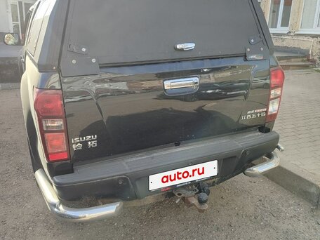 2023 Isuzu D-MAX, чёрный, 2400000 рублей, вид 4