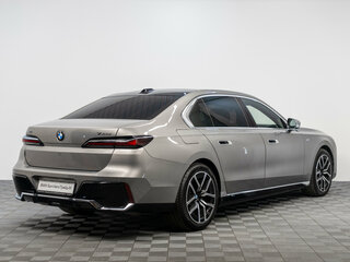 2025 BMW 7 серии 740d xDrive VII (G70), серый, 13990000 рублей, вид 2
