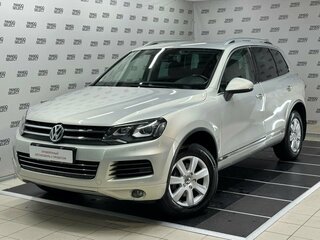 2014 Volkswagen Touareg II, жёлтый, 2395000 рублей, вид 1