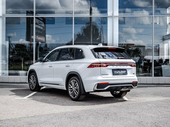 2026 Geely Monjaro I Рестайлинг, белый - вид 1