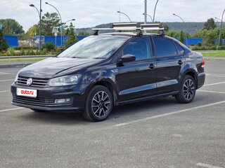 2018 Volkswagen Polo V Рестайлинг, чёрный, 990000 рублей, вид 1