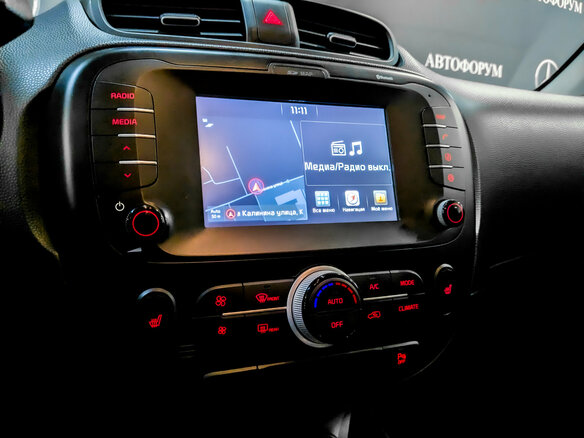 2018 Kia Soul II Рестайлинг, серебристый, 1595000 рублей - вид 23