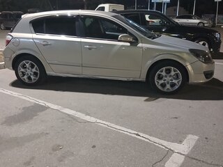 2005 Opel Astra H, серый, 390000 рублей, вид 5