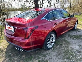2022 Cadillac CT5 I, красный, 2900000 рублей, вид 4