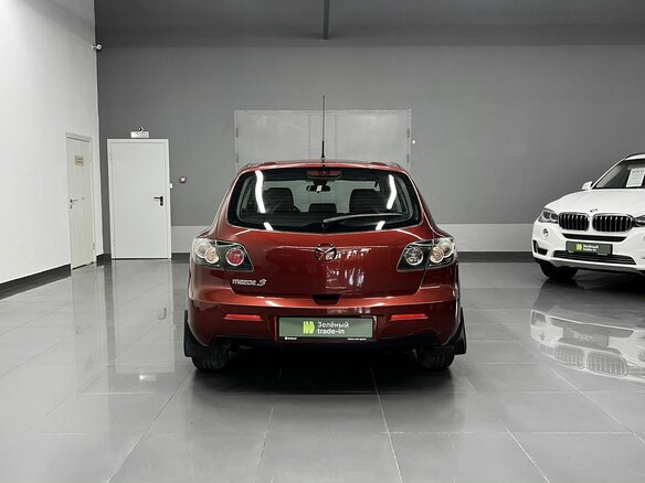 2008 Mazda 3 I (BK) Рестайлинг, красный, 650000 рублей - вид 3