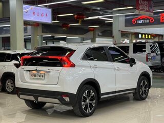 2022 Mitsubishi Eclipse Cross I, белый, 1600000 рублей, вид 5