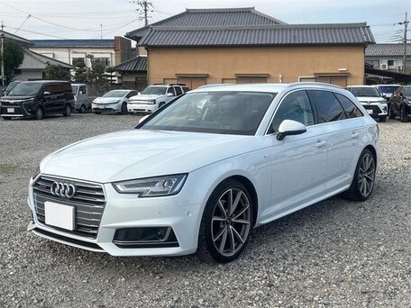 Audi A4 V (B9)