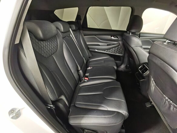 2020 Hyundai Santa Fe IV, белый, 2945000 рублей - вид 15