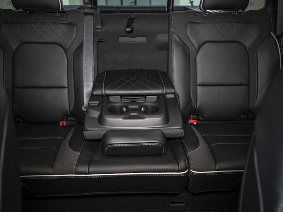 2026 Ram 1500 Crew Cab V Рестайлинг, серебристый, 9390000 рублей - вид 26