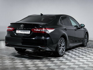 2021 Toyota Camry VIII (XV70) Рестайлинг, чёрный, 3480000 рублей, вид 5