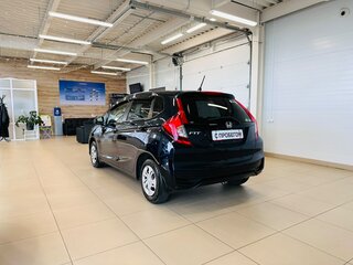 2018 Honda Fit III Рестайлинг, синий, 1299000 рублей, вид 4