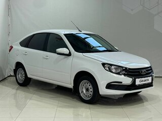 2026 Lada (ВАЗ) Granta I Рестайлинг, белый, 1131000 рублей, вид 3