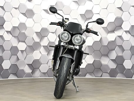2010 Triumph Street Triple, серый, 449000 рублей, вид 5