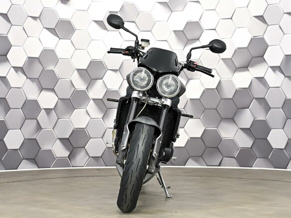 2010 Triumph Street Triple, серый, 449000 рублей - вид 4