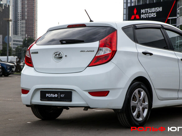 2012 Hyundai Solaris I, белый - вид 17