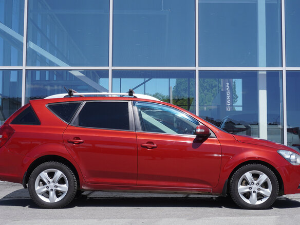 2011 Kia Ceed I Рестайлинг, красный - вид 3
