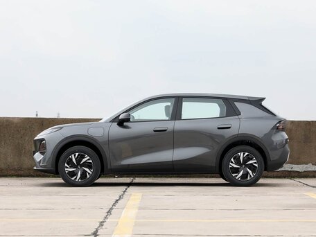 2026 Changan Qiyuan Q05 51.9 kWh II, серый, 2264000 рублей, вид 5