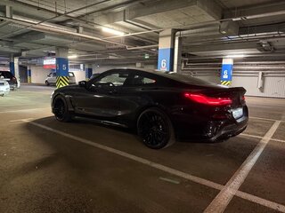 2020 BMW 8 серии M850i xDrive II (G14/G15/G16), чёрный, 6800000 рублей, вид 4