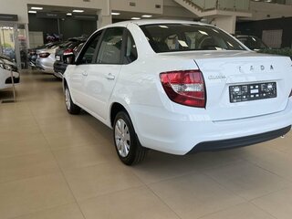 2026 Lada (ВАЗ) Granta I Рестайлинг, белый, 1101000 рублей, вид 4