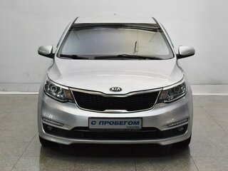 2016 Kia Rio III Рестайлинг, серебристый, 1045000 рублей, вид 2