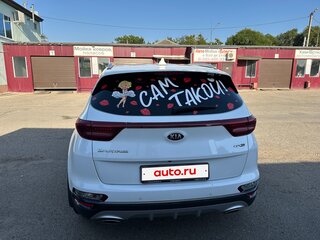 2020 Kia Sportage IV Рестайлинг, белый, 2700000 рублей, вид 4