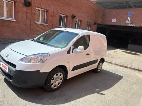 2013 Peugeot Partner, белый, 750000 рублей, вид 3