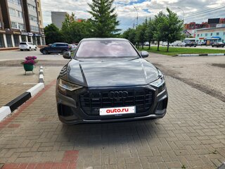 2019 Audi Q8 55 TFSI I (4M), серый, 6000000 рублей, вид 3