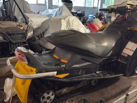2005 BRP Ski-Doo Mach Z, жёлтый, 570000 рублей, вид 3