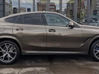 2020 BMW X6 30d III (G06), зелёный, 6290000 рублей, вид 4