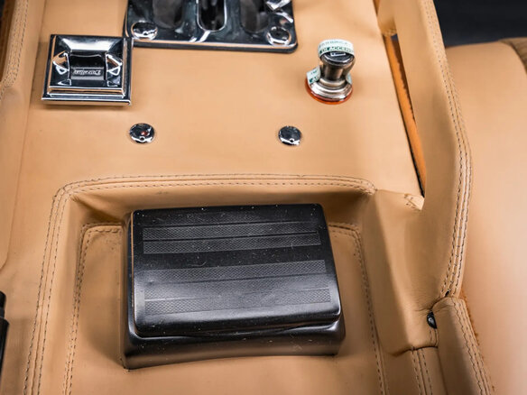 1967 Lamborghini Miura, синий - вид 32