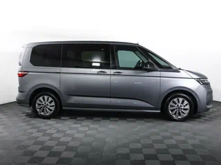 2022 Volkswagen Multivan T7, серый, 5368000 рублей, вид 4